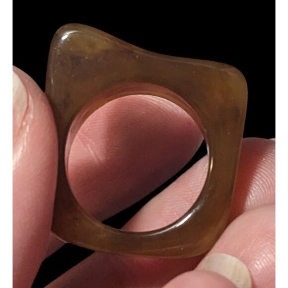 Brown Mottled Abstract Chunky Fashion Ring Size 5 3/4 - Picture 3 of 14